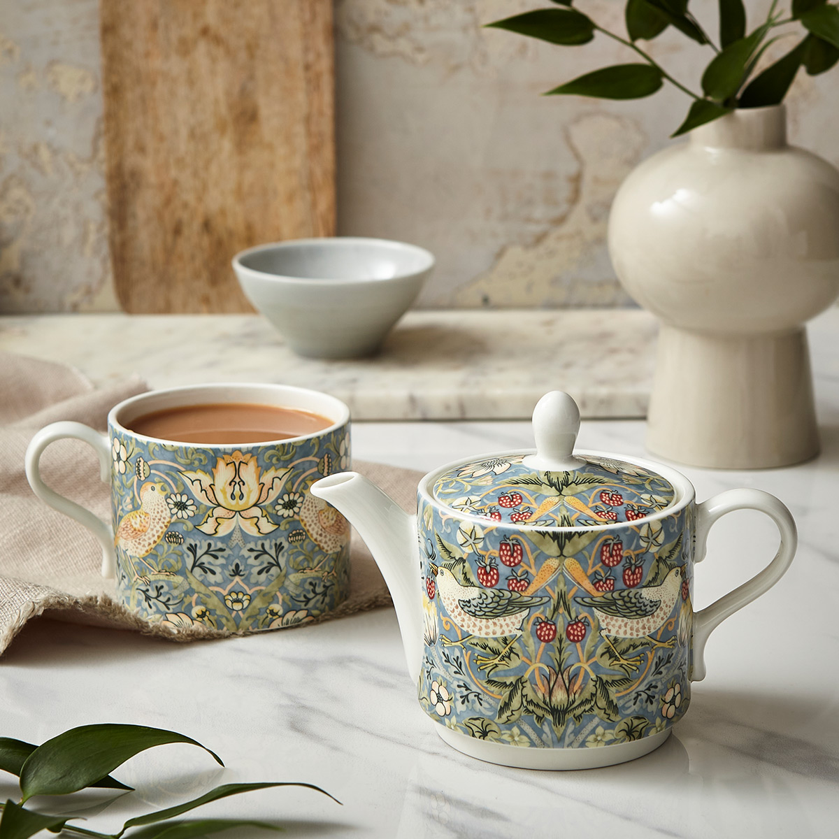 Morris & Co Tea For One (Strawberry Thief) image number null